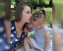 "Убили тебя и меня". Мать погибшей Лизы из Винницы написала первый пост после трагедии