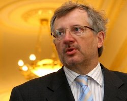 Депутат Европарламента осудил запрет выезда Тимошенко в Брюссель