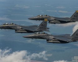 Відповідь на загибель американців: США атакували іранські об'єкти в Іраку та Сирії (відео)