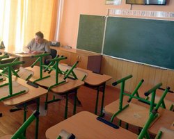 В восьми областях и в Киеве полностью открылись школы