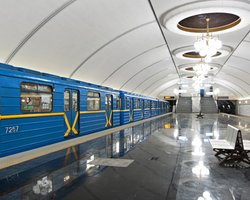 Киевский метрополитен планирует снизить скорость движения поездов
