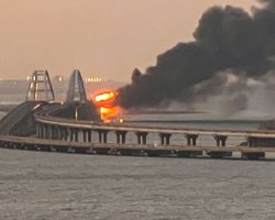 Під час вибуху на Кримському мосту загинуло троє людей, — СК РФ