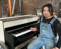 Телефон для собак та піаніно-мангал. Найдивовижніші винаходи, які викликають посмішку