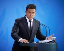 Зеленский поддержал участие Байдена в переговорах по Донбассу