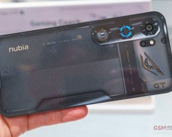 Смартфон с батареей 6210 мАч удивил ценой и встроенным кулером: что это за новинка (фото)