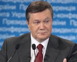 Скандальный закон о госзакупках подписан президентом