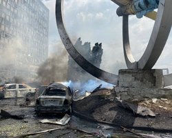 "Горе, преступление и терроризм": Елена Зеленская отреагировала на ракетный удар по Виннице