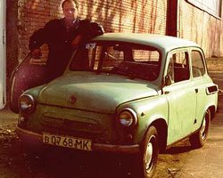 Оппозиция хочет пересадить чиновников на отечественные автомобили