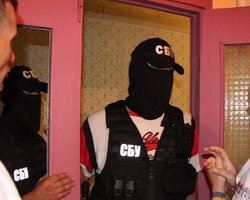 В налоговой объяснили, почему обыскали квартиру афганца