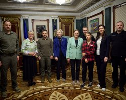 "Президент готов отпустить": Зеленский может уволить заместителя Ермака, — СМИ