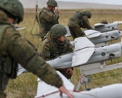 Путин показал указ о миротворцах. Лавров: за Карабахом будут наблюдать турецкие беспилотники