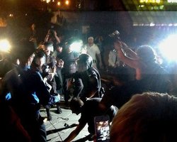 Во время разгона митинга на Майдане пострадали три журналиста