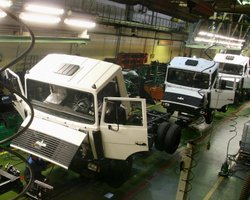 Беларусь развязала "торговую войну" с Украиной, но пострадает белорусский МАЗ, — эксперты