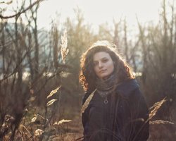 26-летняя врач Ольга Глива, погибшая при пожаре в Запорожье, писала стихи и снималась в клипах