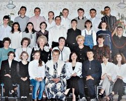 В школе, где учились сыновья Януковича, появится посвященная им экспозиция