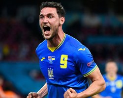 Зінченко — 28 млн євро, Яремчук — 17,5: п'ять гравців збірної України подорожчали після Євро-2020 (фото)