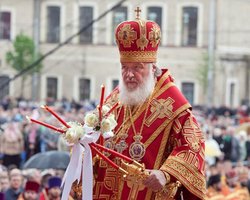 В Харькове Кириллу добавили паству при помощи фотошопа