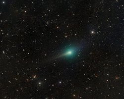 Межзвездный объект 3I/ATLAS выпустил отросток длиной 500 000 км: что это, пока загадка (фото)