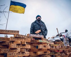 Что будет с Майданом, или почему художник Борис Егиазарян перестал писать картины