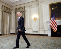 Байден срочно возвращается в Вашингтон: Иран может напасть на Израиль в ближайшее время