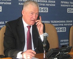 Министр здравоохранения обещает обеспечить закупку необходимых лекарств