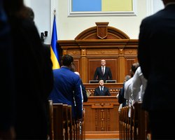 Зеленский написал письмо Парубию: просит завтра рассмотреть в Раде изменения в закон о выборах