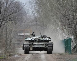 Командир танка ВС РФ пришел к ВСУ под Волчанском и сдался в плен