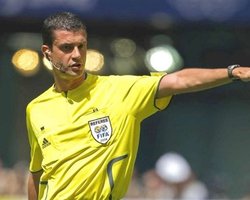 Арбитр матча между сборными Украины и Англии признал ошибку