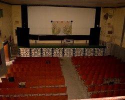 Участники Каннского фестиваля будут спасать кинотеатры в Марокко