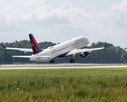 Жесткая экономия не помогла. Убытки Airbus достигли 2,7 млрд евро