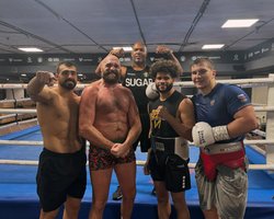 Фьюри готовится к реваншу с Усиком с россиянином, поддерживающим войну: детали (фото)