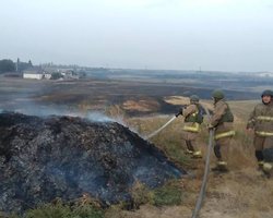 Саперы обезвредили 1,5 тыс. боеприпасов после пожара на складе под Мариуполем