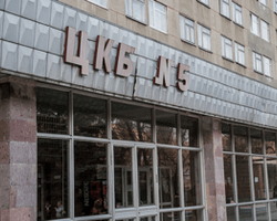 Кокс и Квасьневский приехали к Тимошенко в больницу 