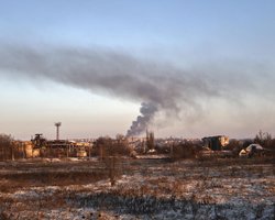 ЗСУ вогнем з артилерії знищили локальні склади ЗС РФ у Соледарі (відео)