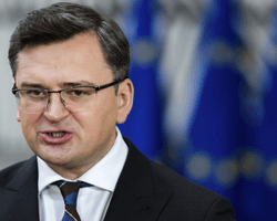 "Кампания террора": Кулеба рассказал, зачем посольствам Украины отправили посылки с глазами