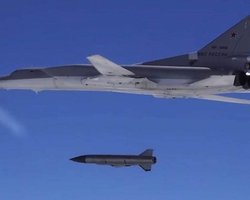 Безпрецедентний випадок: Росія вперше за довгий час ударила по Києву важкими ракетами Х-22