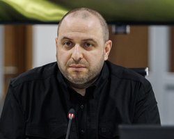 Переговоры продолжатся: Уиткофф и Кушнер встретятся с Умеровым 4 декабря в Майами, — AP