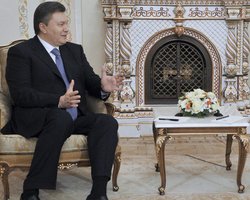 Янукович: Мы не говорим "нет" Таможенному Союзу