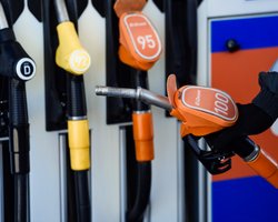 Подолати дефіцит: в Україні відпустили ціни на деякі види палива