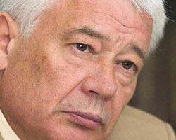 Экс-депутат ВР Виталий Шибко требовал вынести бюллетень с собой