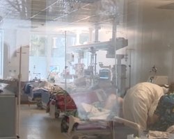 "Заполненность 110%", - Кличко показал больницу с зараженными коронавирусом (видео)