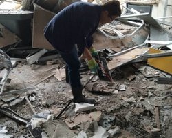Справжнє диво: у завалах музею "Чорнобиль" співробітники знайшли десятки вцілілих експонатів (фото)