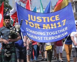 В Киеве прошел марш солидарности против терроризма (фото)