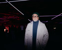 "Важко зрозуміти": відомий режисер відверто висловився про Повалій і Лорак