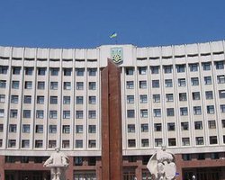 В Ивано-Франковский горсовет прошли 7 партий