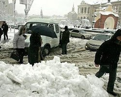 Из-за слякоти киевляне стали чаще попадать в травмпункты