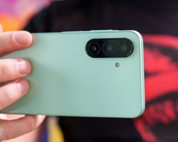 Недорогий смартфон Samsung отримає покращену камеру: на яку модель звернути увагу