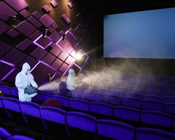 Готовь попкорн. Когда откроются кинотеатры в Украине и что они покажут зрителям