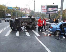 Вчера жертвами ДТП стали 10 украинцев