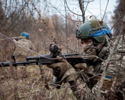 В селе на Сумщине, откуда россияне депортировали 50 человек, продолжаются бои, — Объединенные силы